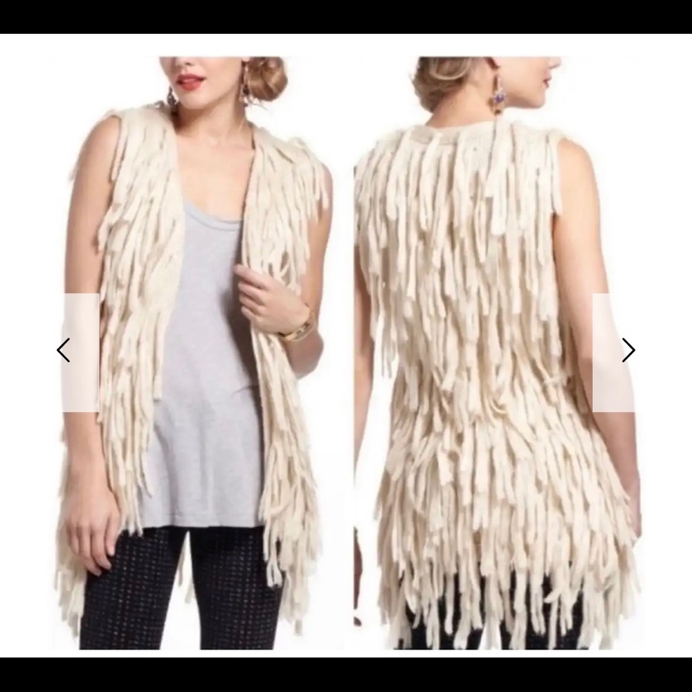 Anthropologie shaggy looped yarn dimensional ivory sweater vest XS so unique